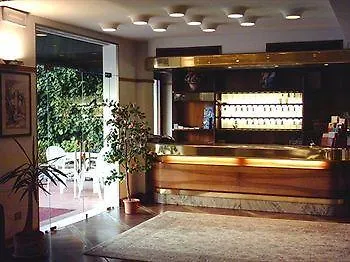 Desiree - Garda Collection Hotell 3*