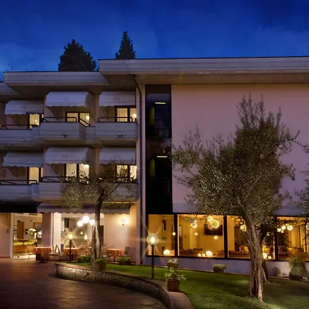 Desiree - Garda Collection Hotell