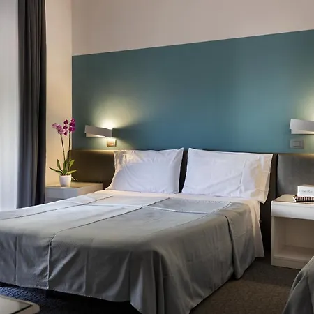Hotel Desiree - Garda Collection