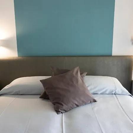 Desiree - Garda Collection Hotel 3*