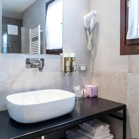 Hotel Desiree - Garda Collection Sirmione