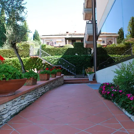 Désirée - Garda Collection 3*