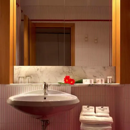 Desiree - Garda Collection Hotel Sirmione