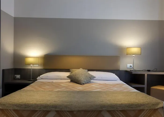 Desiree By Double Hospitality 3* Sirmione