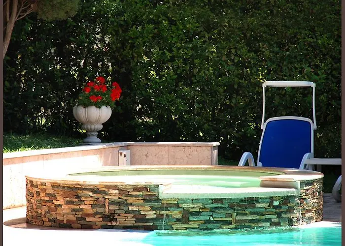 Desiree By Double Hospitality 3*