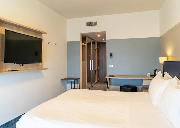 Desiree By Double Hospitality Hotel