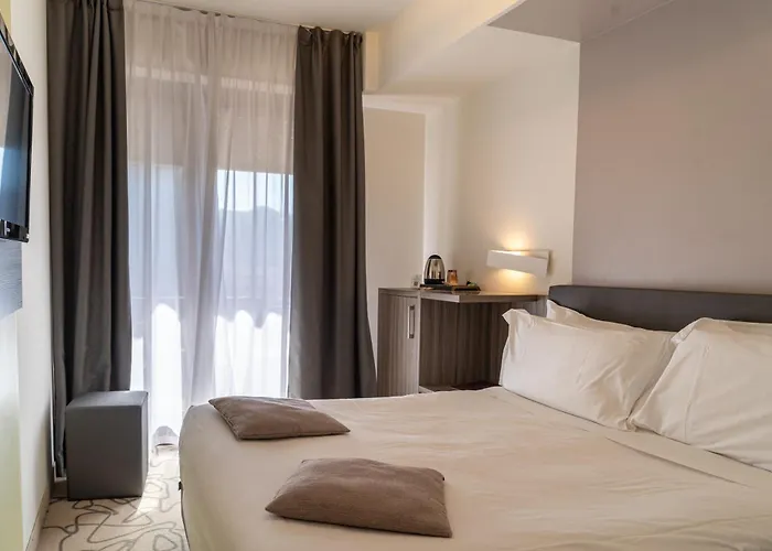 Hotel Desiree By Double Hospitality Sirmione