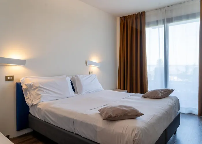 Desiree By Double Hospitality Hotel Sirmione
