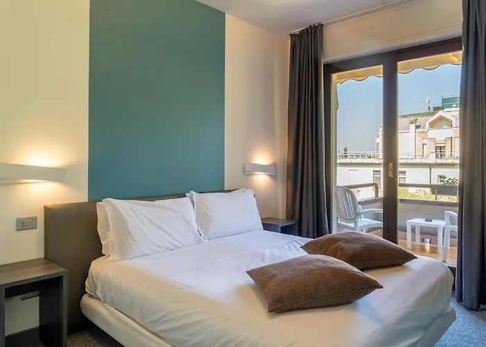 Hotel Desiree By Double Hospitality