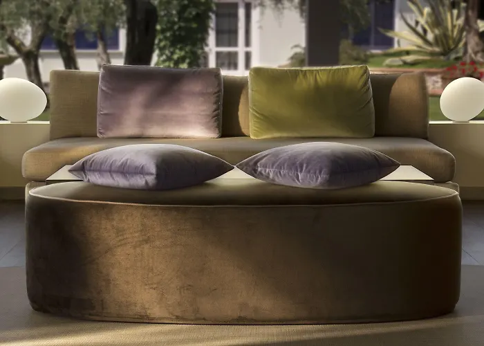 Hotel Desiree By Double Hospitality 3*