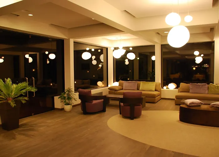 Hotel Desiree By Double Hospitality