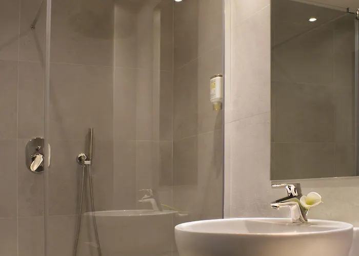 Desiree By Double Hospitality Sirmione