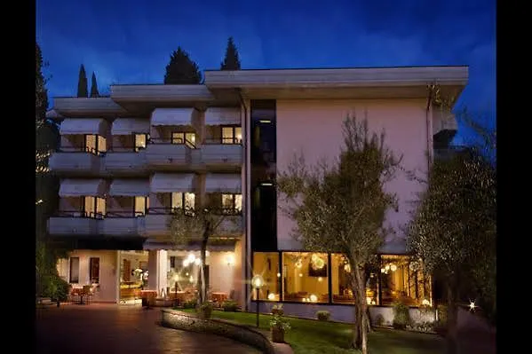 Desiree By Double Hospitality Sirmione